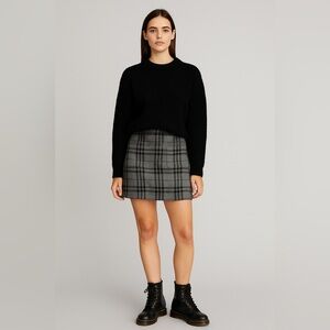 J.Crew Gray & Black Plaid Tweed Preppy A-Line Skirt Lined Front Pockets Size 6